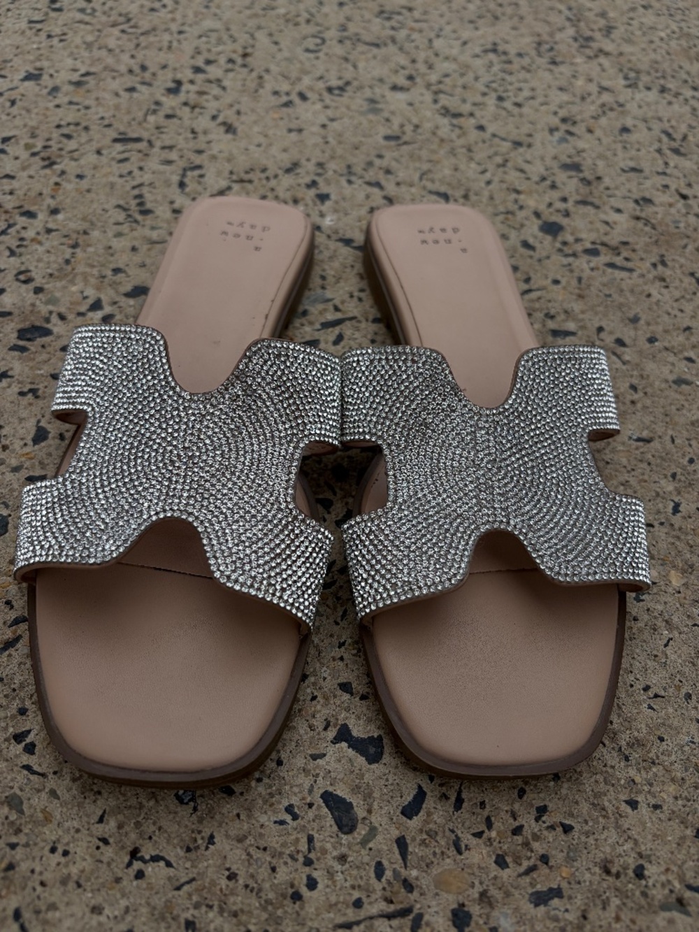 Women’s sandals